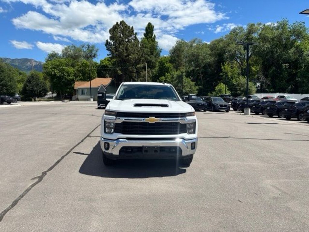 Used 2025 Chevrolet Silverado 2500 HD LT Truck Crew Cab