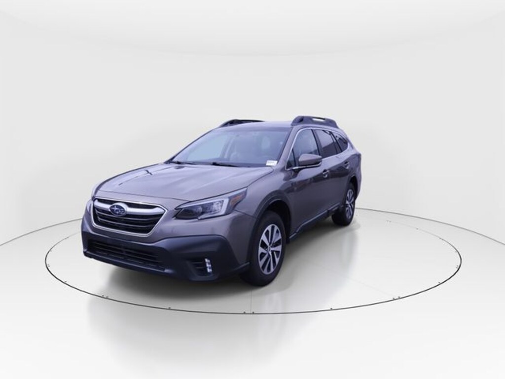 Used 2021 Subaru Outback Premium SUV