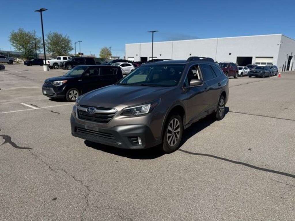 Used 2021 Subaru Outback Premium SUV