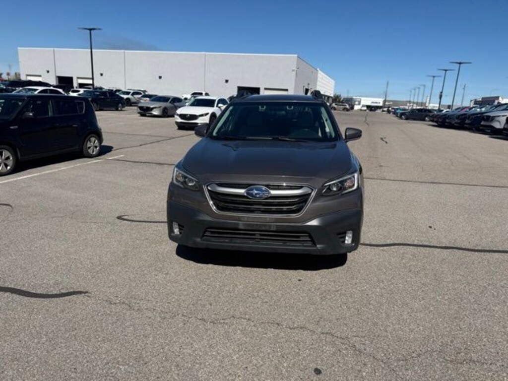 Used 2021 Subaru Outback Premium SUV