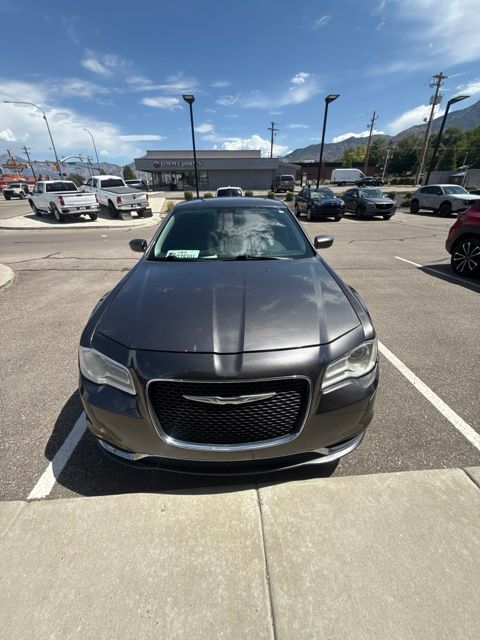 2016 Chrysler 300