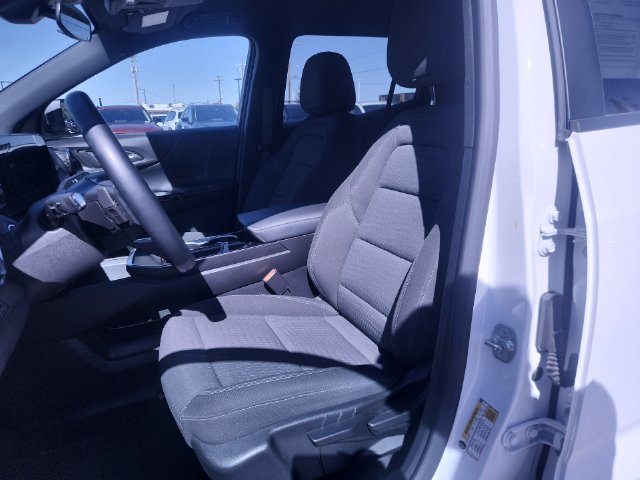 2025 Chevrolet Equinox LT - Photo 11
