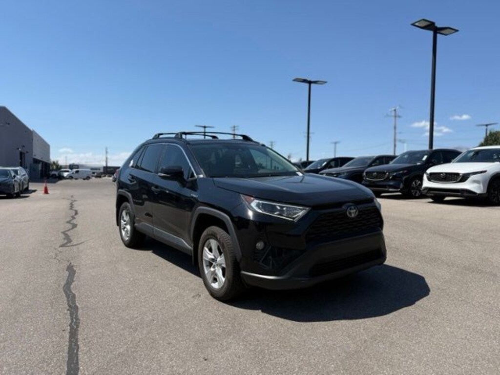 Used 2020 Toyota RAV4 Hybrid XLE SUV