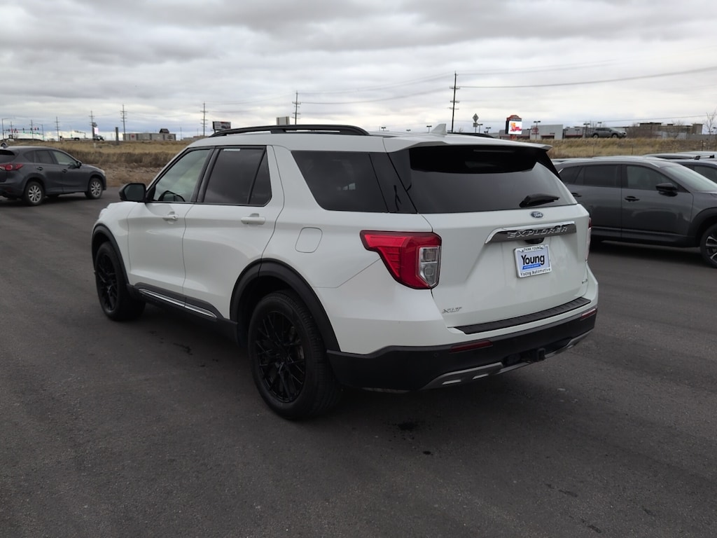 2020 Ford Explorer XLT photo 4