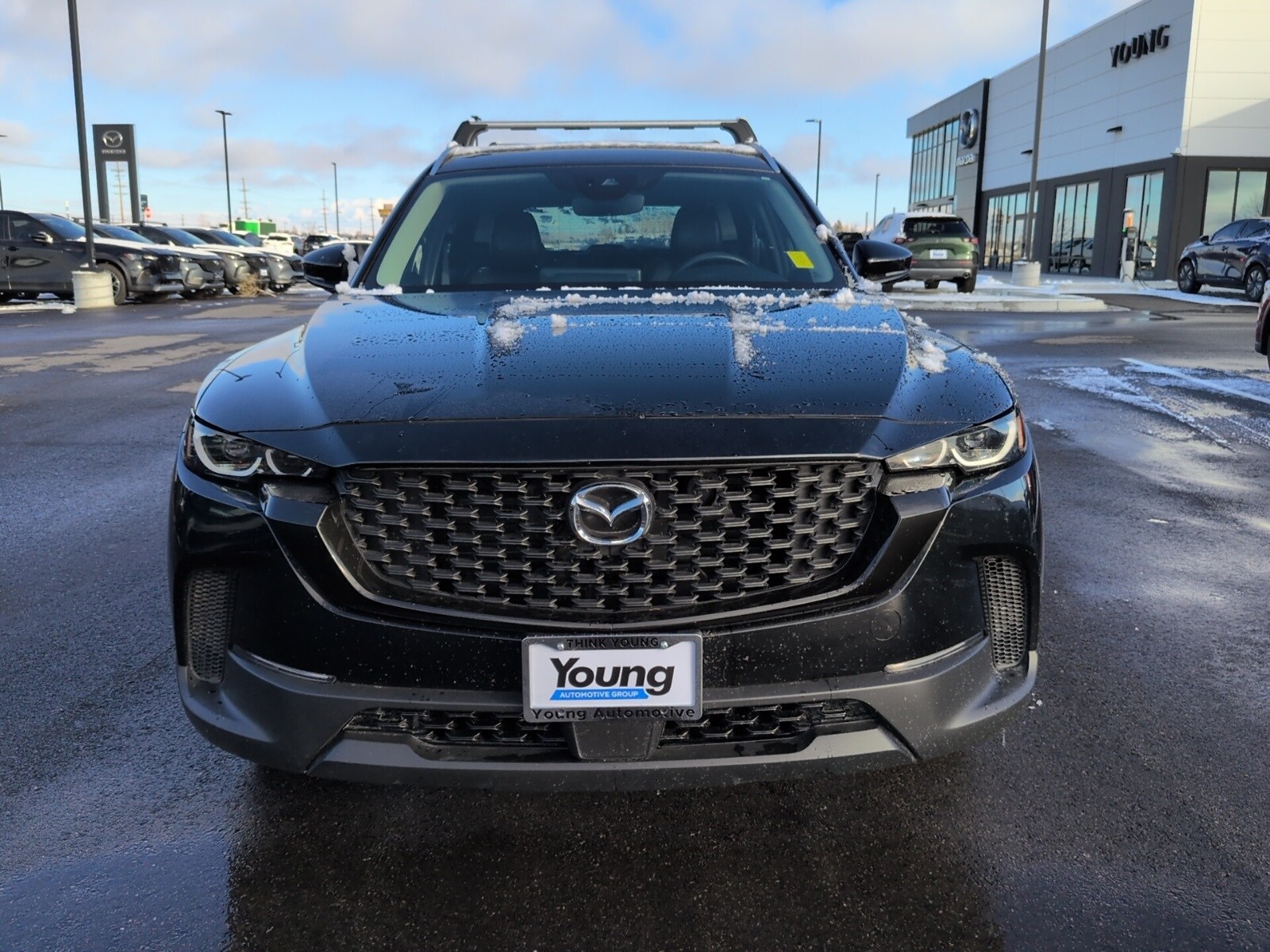 2023 Mazda CX-50 2.5 Preferred Plus photo 2