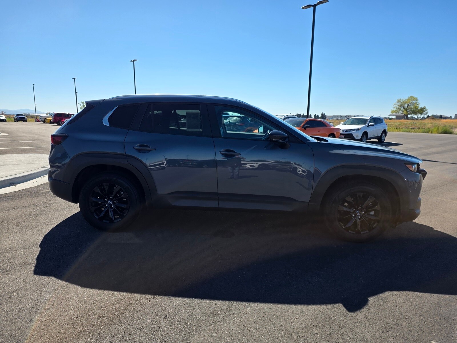 2024 Mazda CX-50 2.5 S Preferred photo 3
