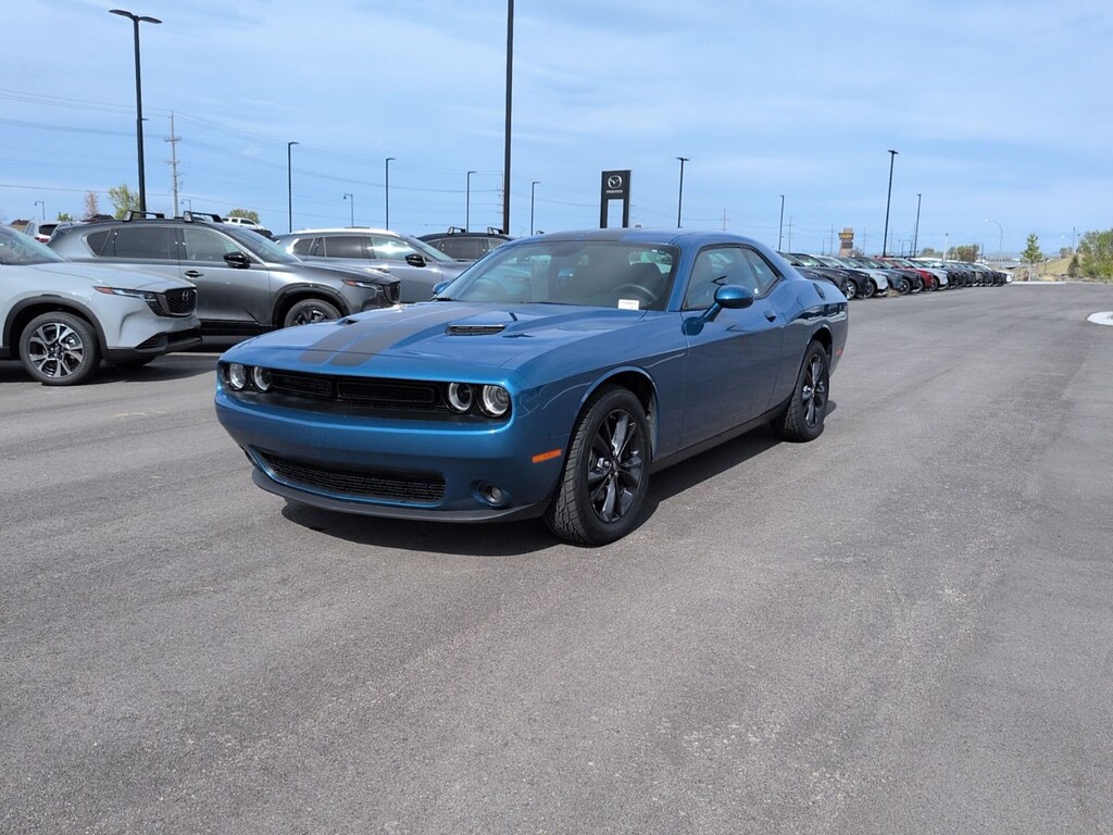 Used 2022 Dodge Challenger SXT Coupe