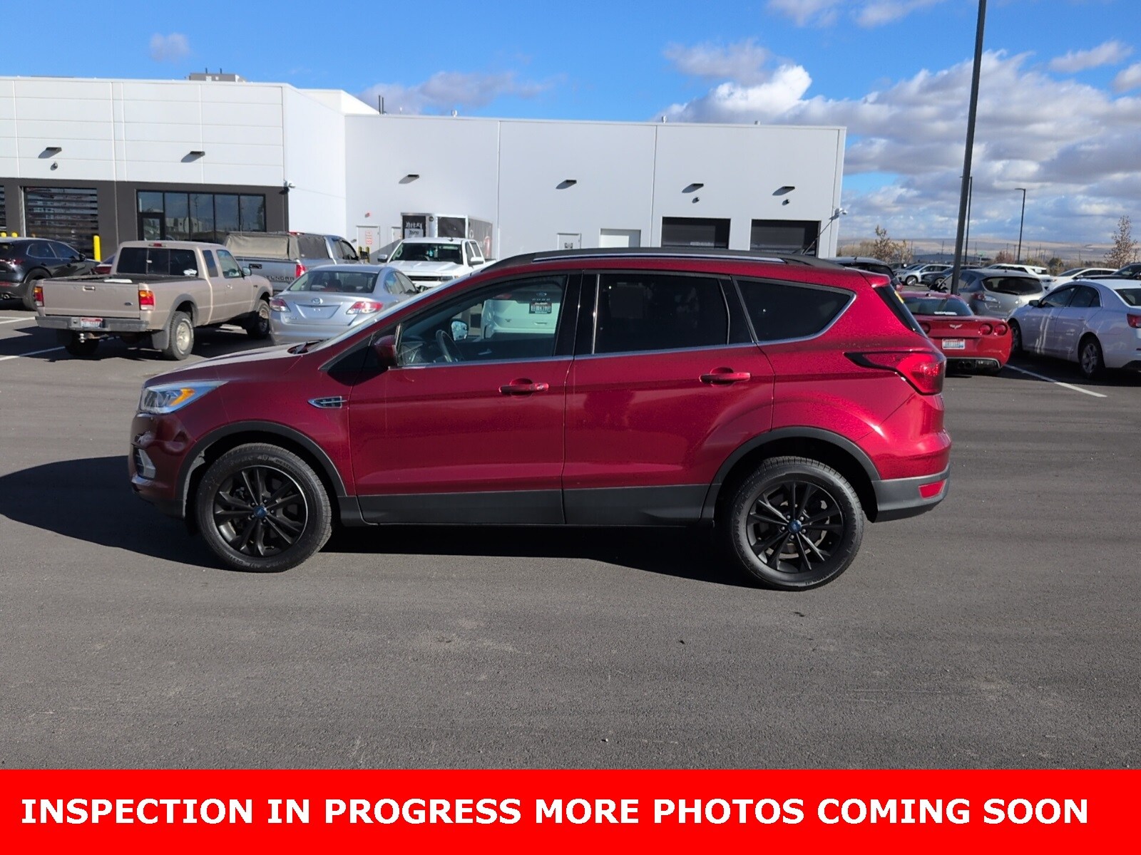 2019 Ford Escape SEL photo 3