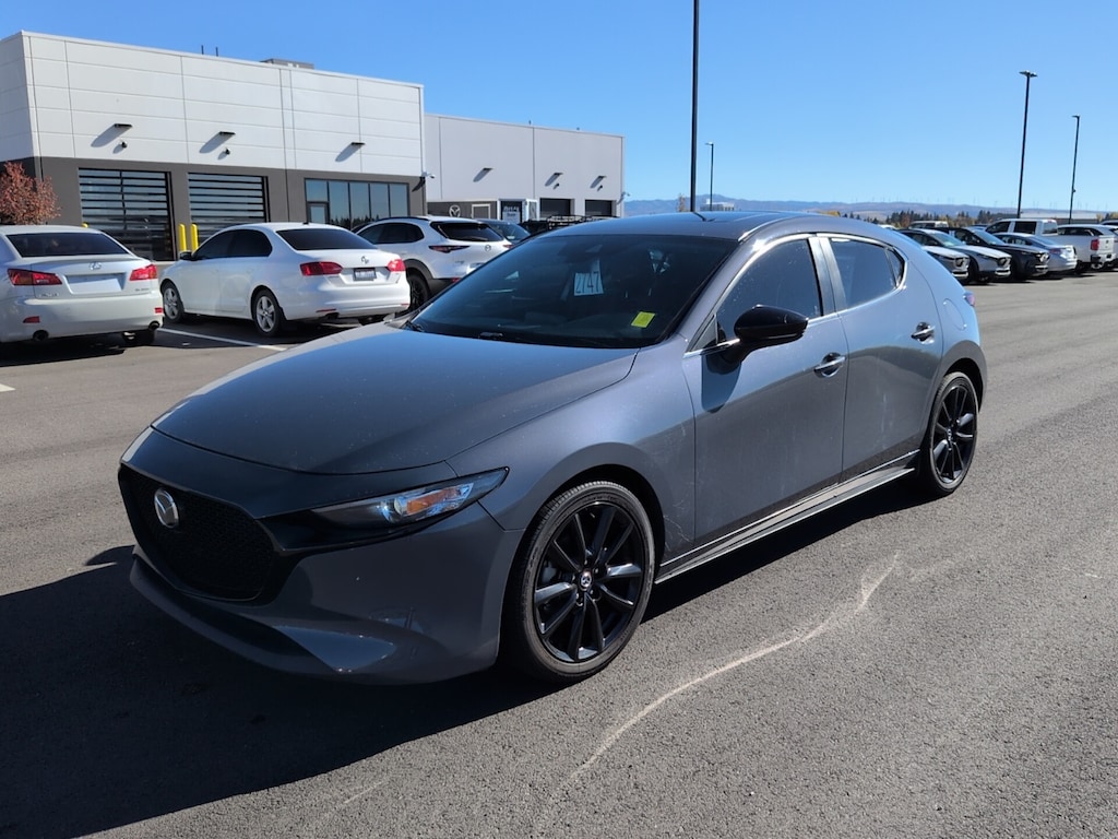 Used 2022 Mazda Mazda3 Carbon Edition Hatchback