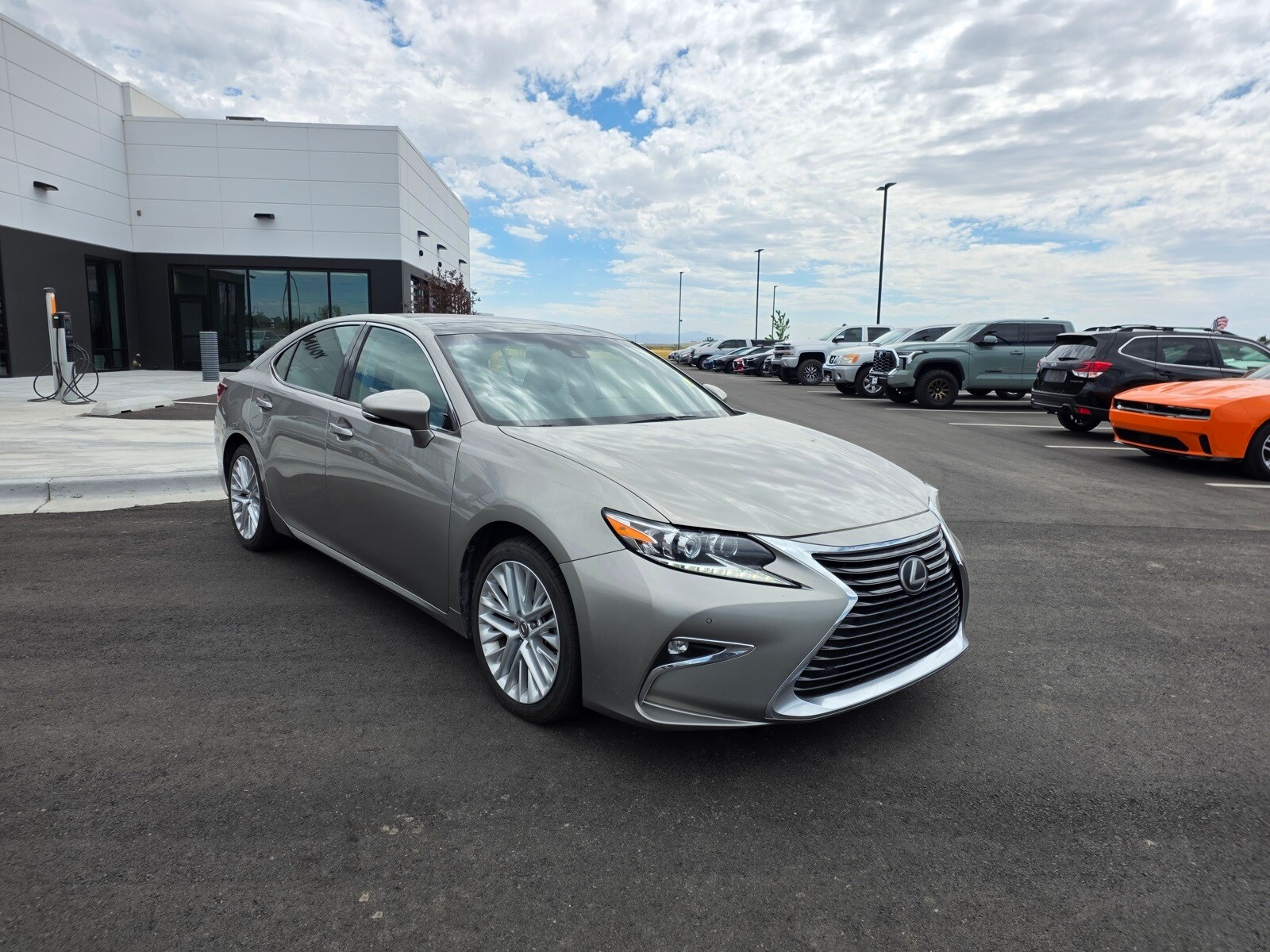 2018 Lexus ES 350 photo 3