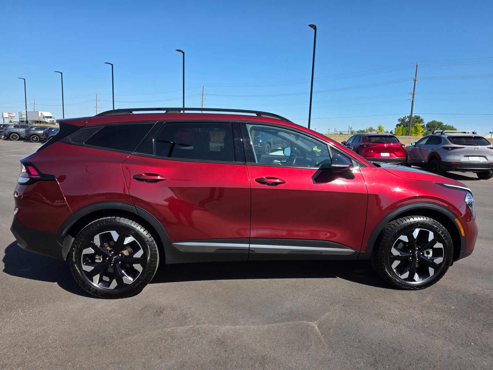 2023 Kia Sportage X-Line photo 3