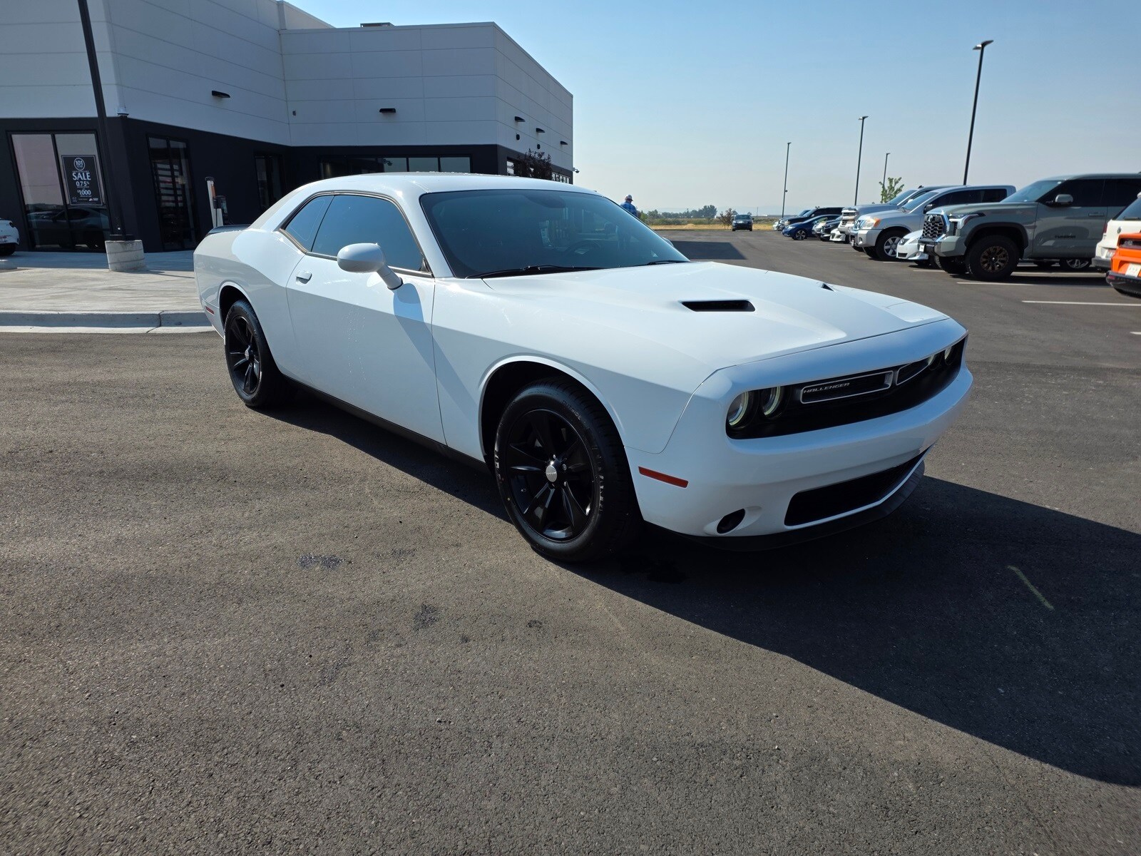 2023 Dodge Challenger SXT photo 2