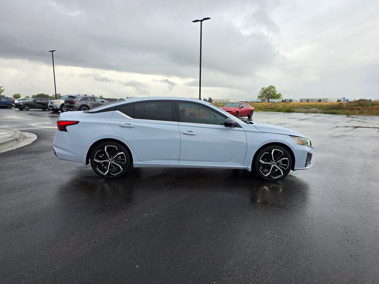 2023 Nissan Altima 2.5 SR photo 4
