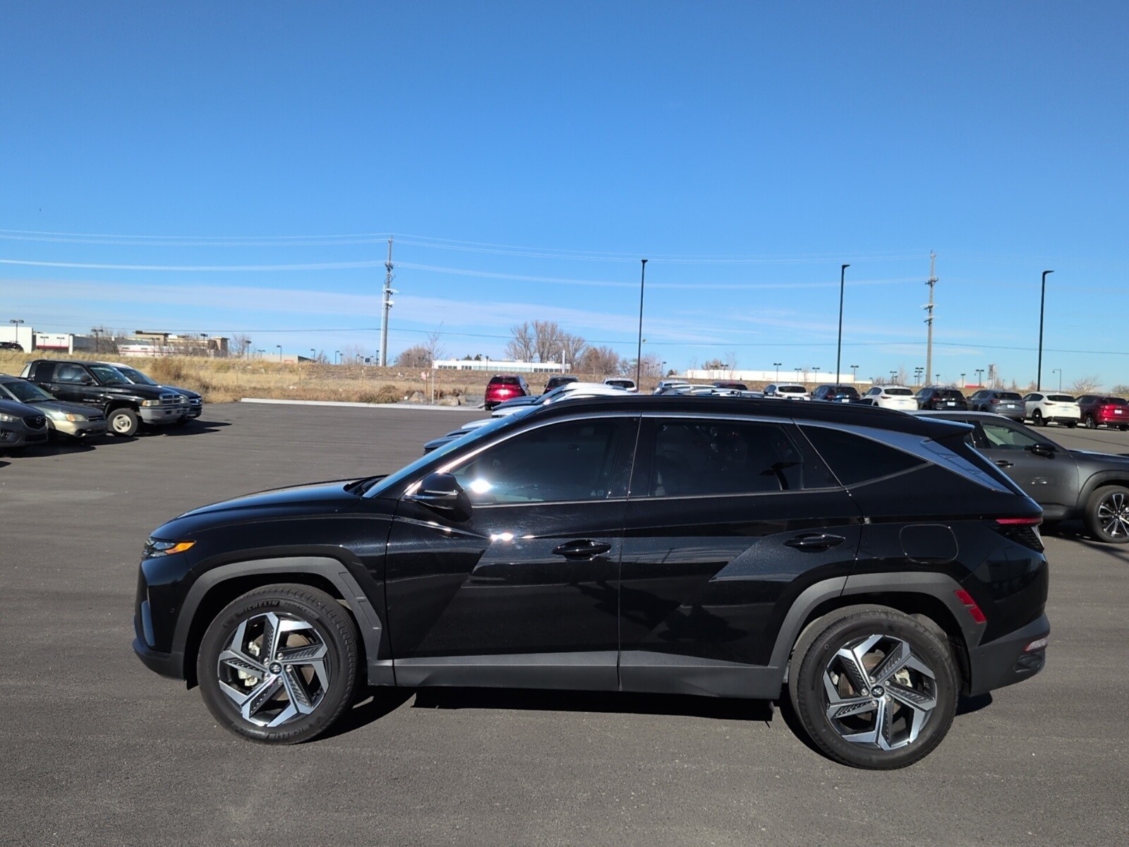 2023 Hyundai Tucson Limited photo 3