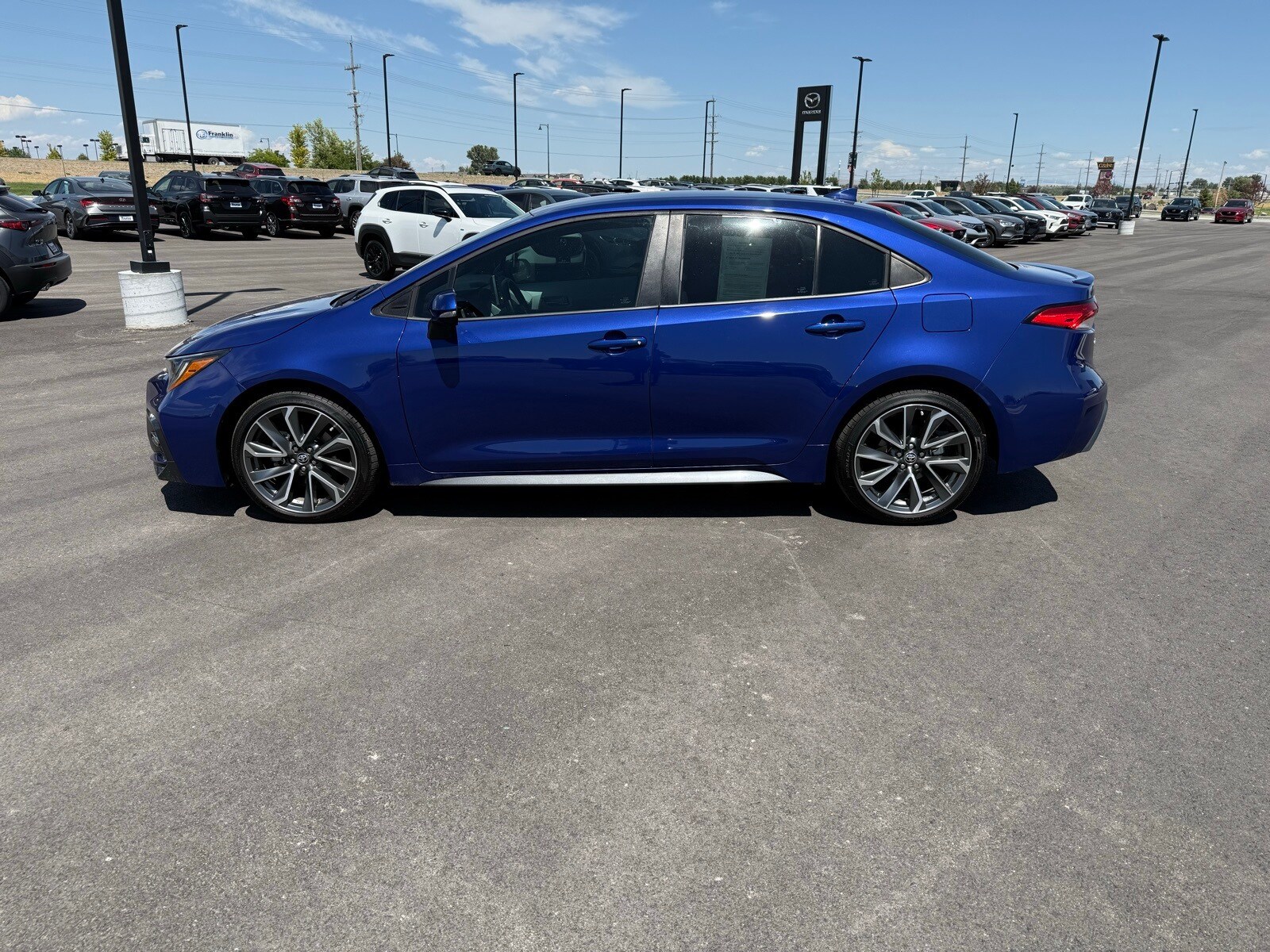 2021 Toyota Corolla SE photo 4