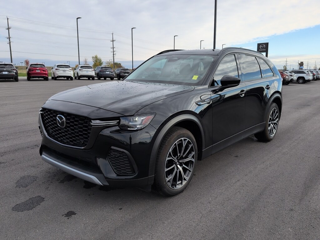 2025 Mazda CX-70 Premium Plus photo 3