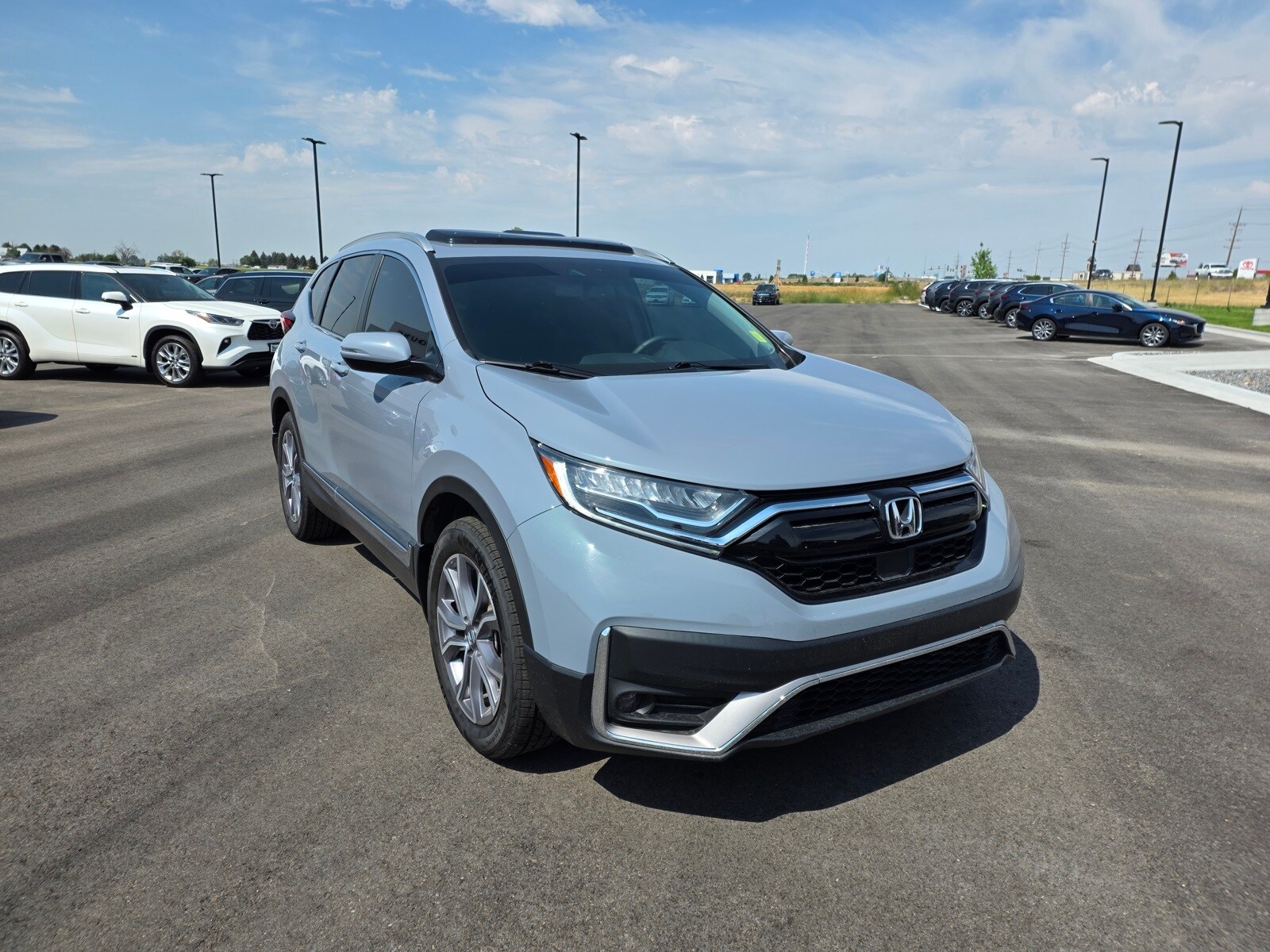 2022 Honda CR-V Touring photo 3