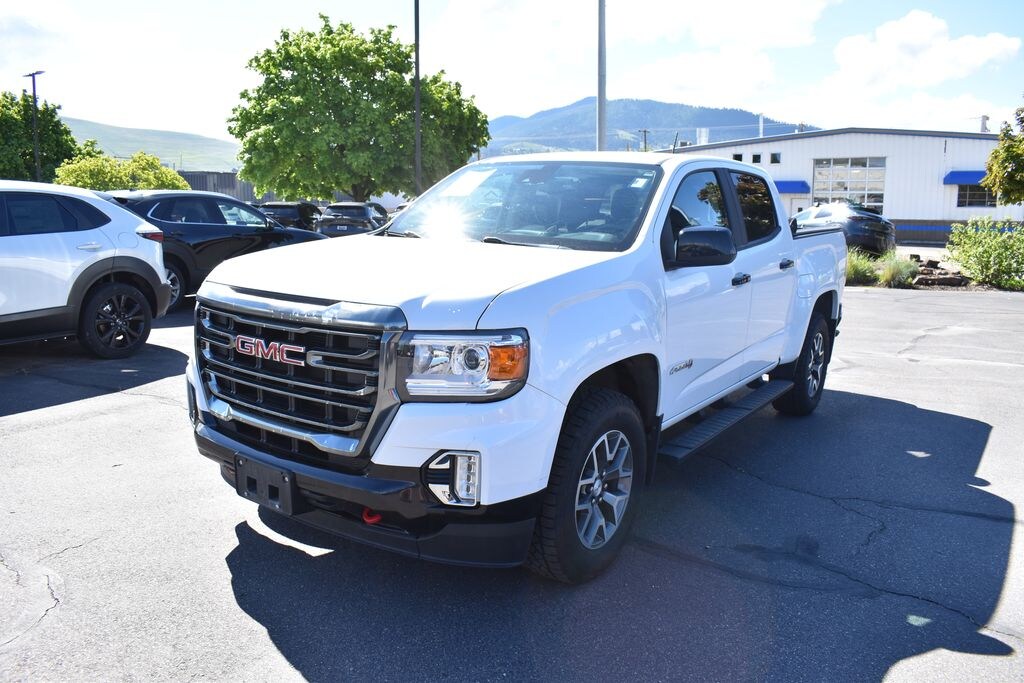 Used 2021 GMC Canyon AT4 w/Leather Truck