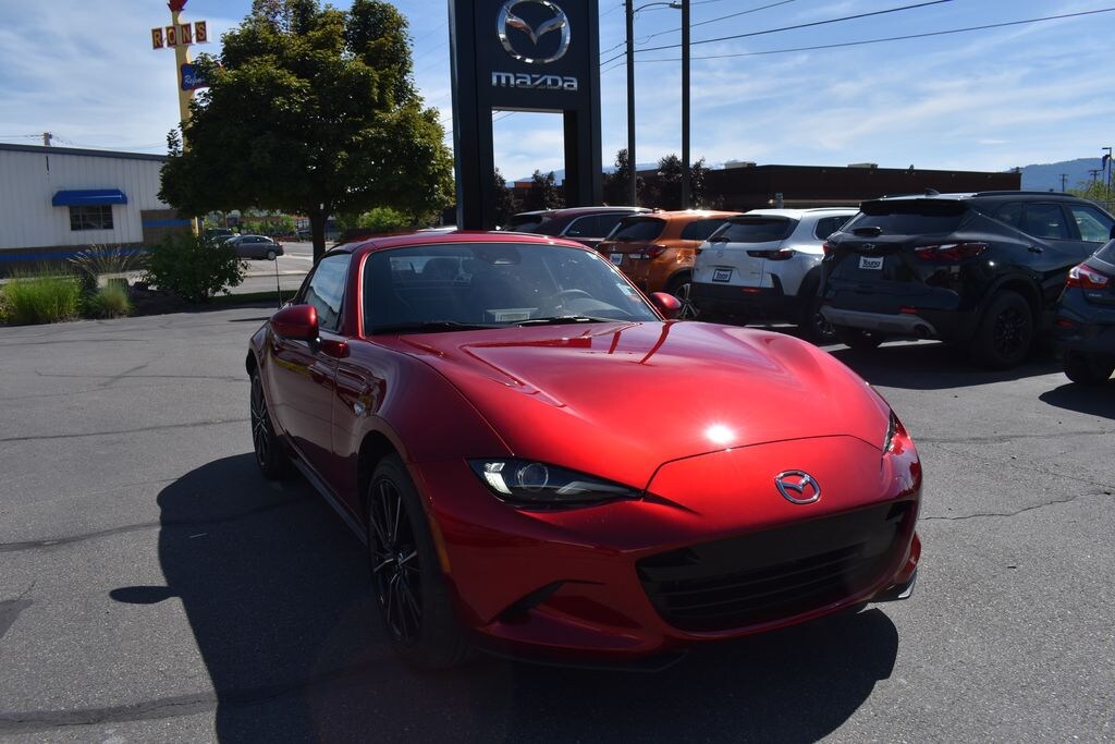 New 2026 Mazda MX-5 Miata RF Grand Touring Convertible