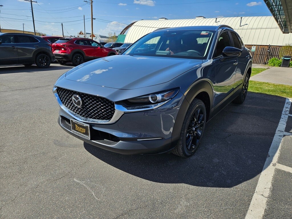 2025 Mazda CX-30 2.5 S Carbon photo 3
