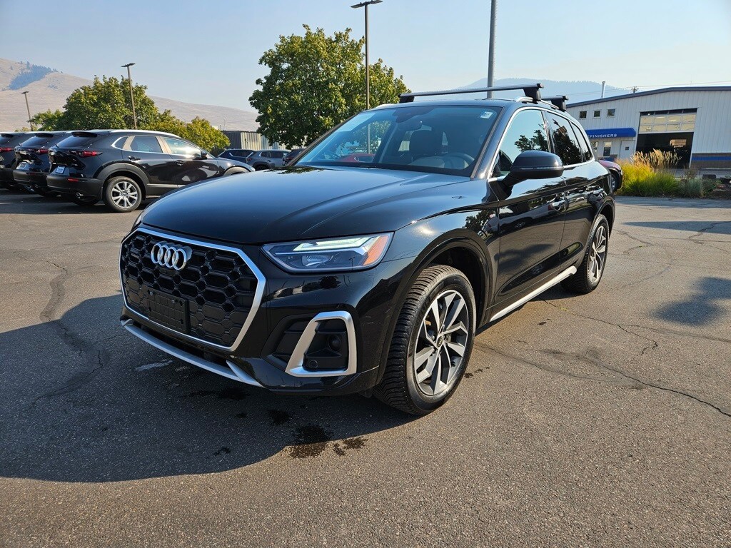 2023 Audi Q5 45 S line Premium Plus photo 3