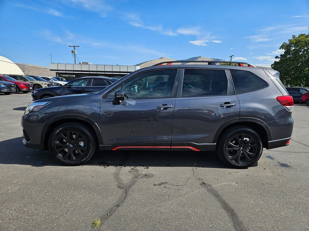 2022 Subaru Forester Sport photo 4
