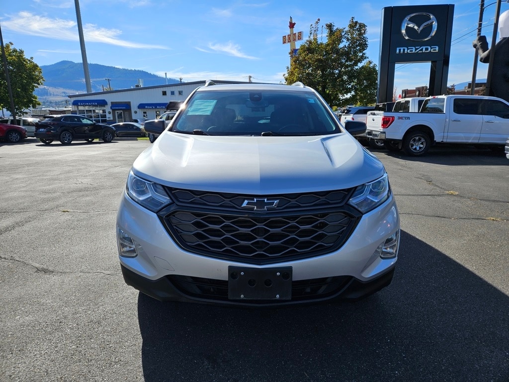 2021 Chevrolet Equinox Premier photo 2