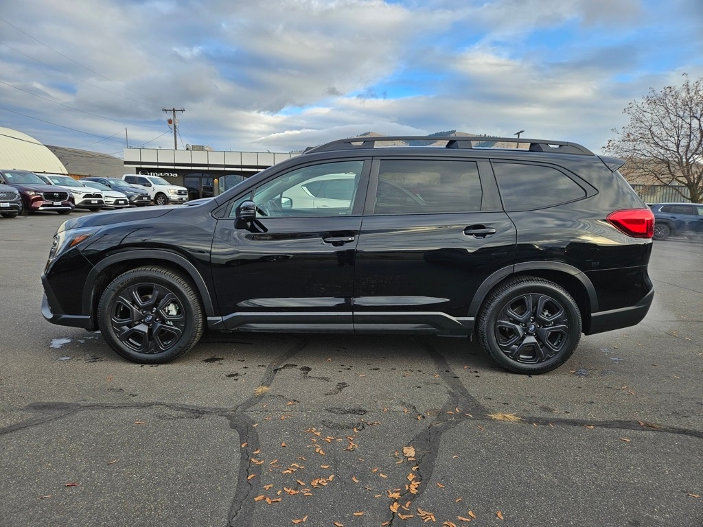 2023 Subaru Ascent Onyx Edition photo 4