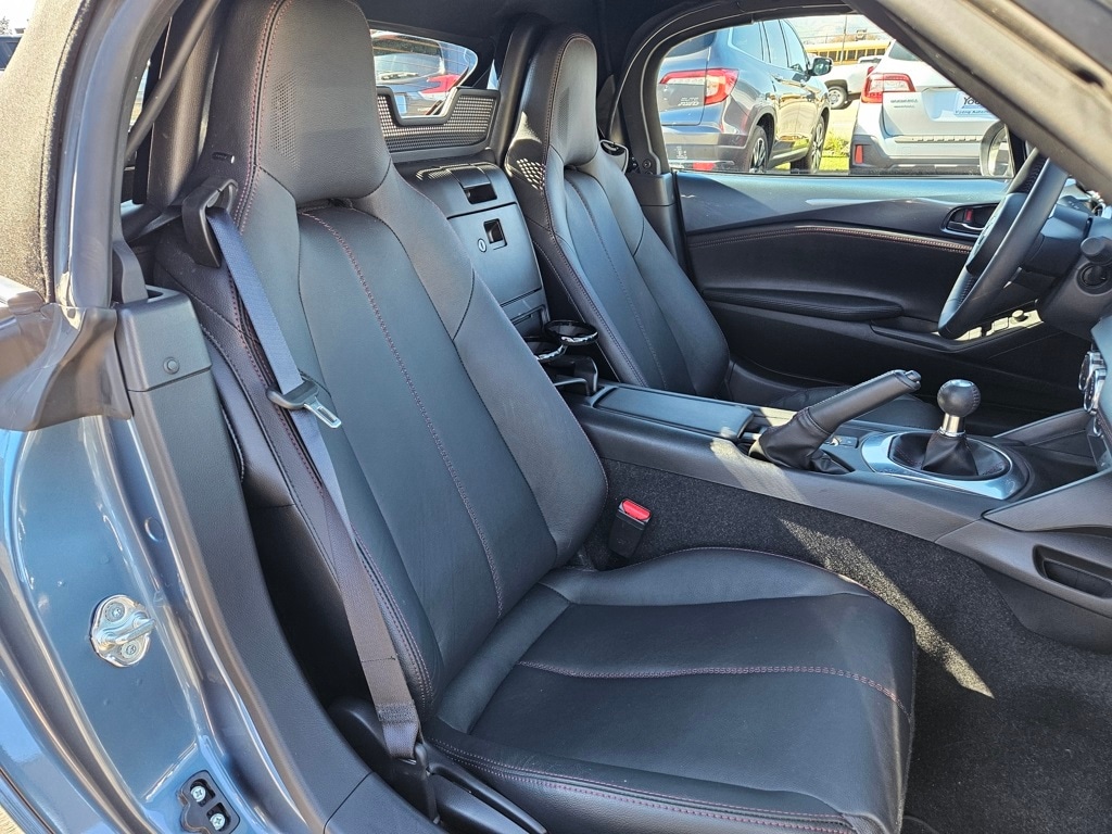 2017 Mazda MX-5 Miata Miata Grand Touring photo 24