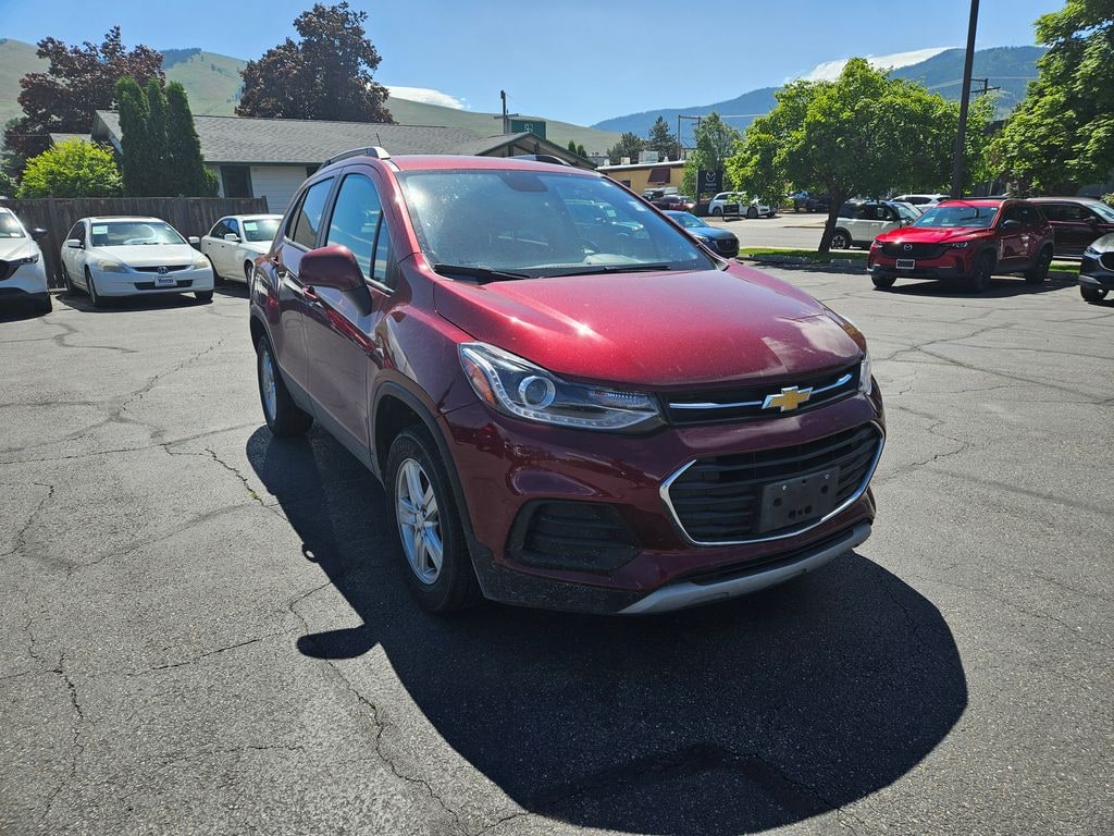 Used 2022 Chevrolet Trax LT SUV