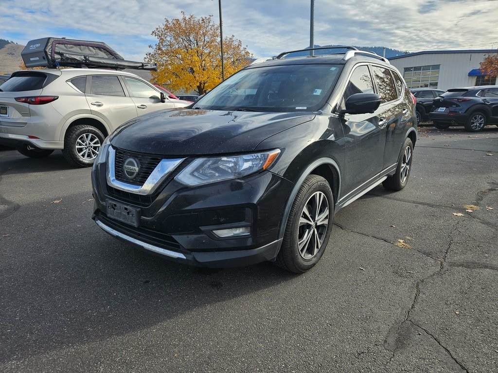 Used 2020 Nissan Rogue SV SUV