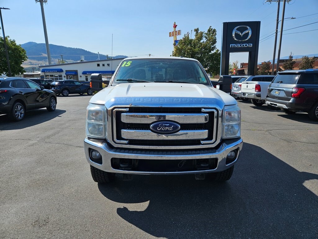 2015 Ford F-250 XLT photo 2