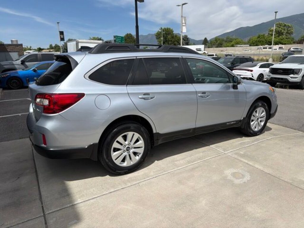 Used 2016 Subaru Outback 2.5i Premium SUV