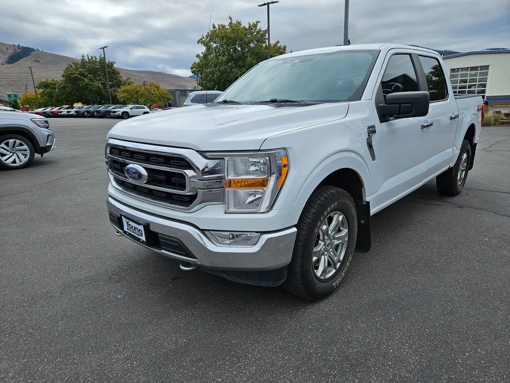 2021 Ford F-150 XLT photo 2