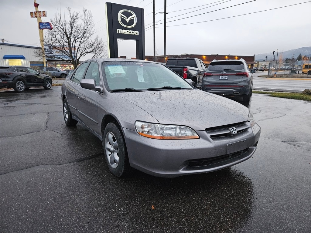 Used 2000 Honda Accord LX Sedan
