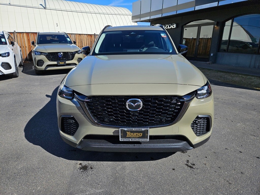 2025 Mazda CX-70 3.3 Turbo Preferred photo 2