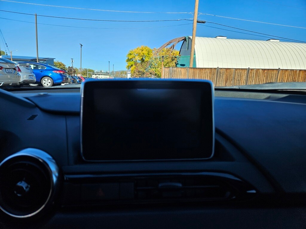 2017 Mazda MX-5 Miata Miata Grand Touring photo 18