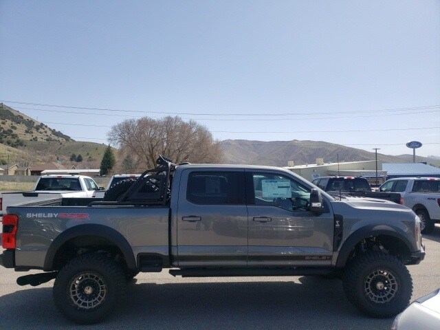 2024 Ford F-250 photo 3