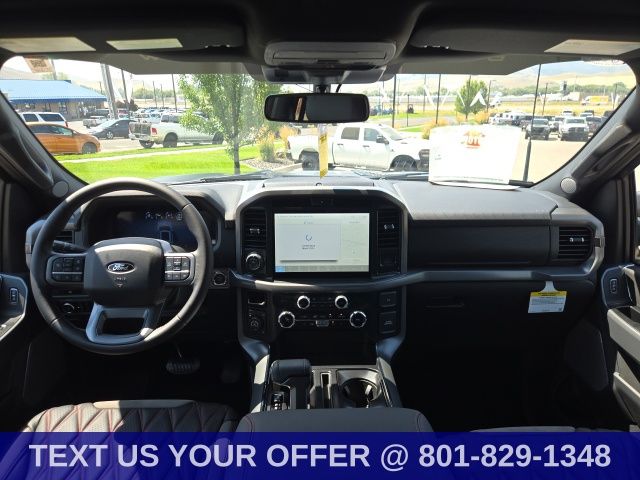 2025 Ford F-150 XLT - Photo 41