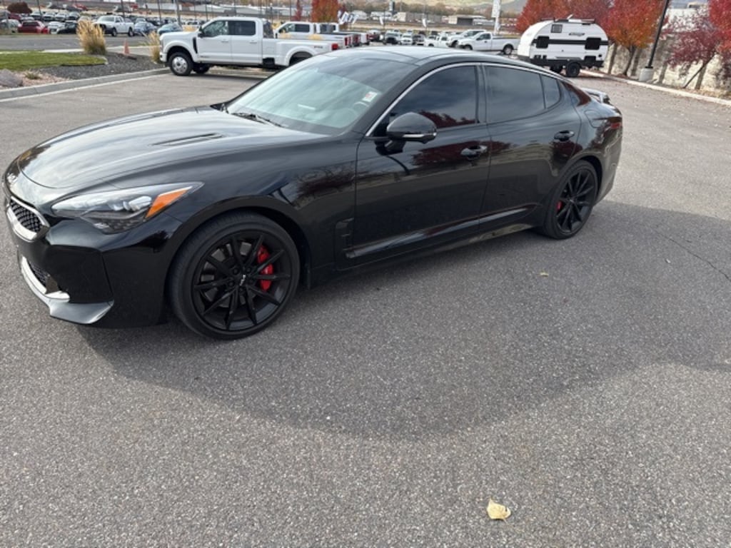 Used 2022 Kia Stinger GT2 Sedan