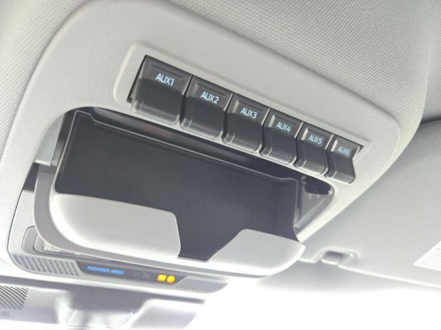 2026 Ford F-350 Super Duty XLT - Photo 36
