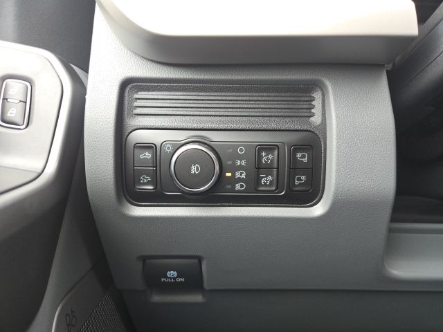 2026 Ford F-350 Super Duty XLT - Photo 25