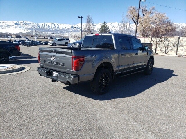 2025 Ford F-150 Lariat photo 4