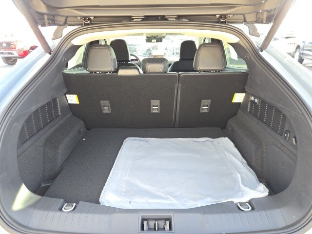 2026 Ford Mustang Mach-E Premium photo 3