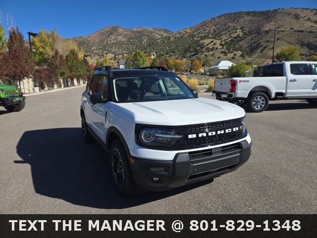 2025 Ford Bronco Sport Outer Banks's photo