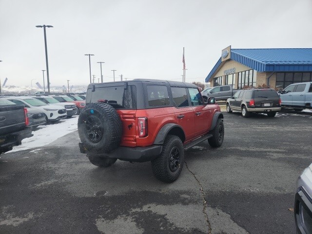 2024 Ford Bronco Wildtrak photo 3