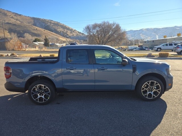 2026 Ford Maverick Lariat photo 2