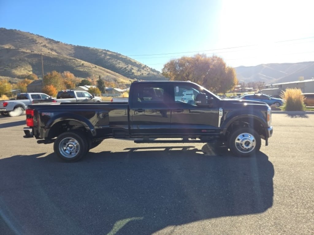 New 2026 Ford F-450 Truck Crew Cab