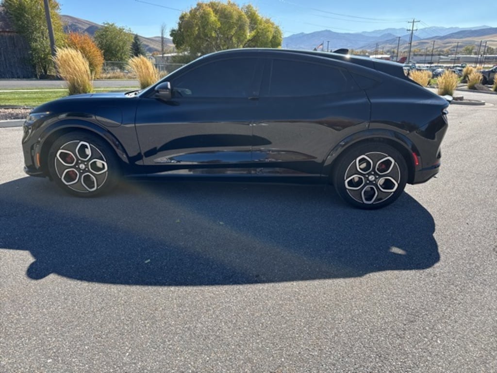 Used 2023 Ford Mustang Mach-E GT SUV
