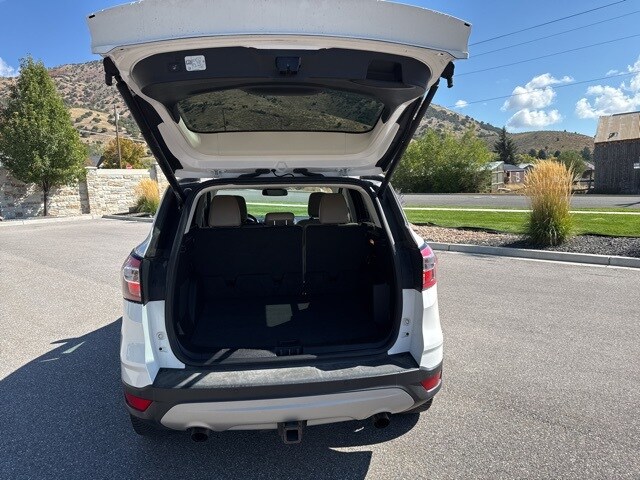 2018 Ford Escape Titanium photo 3